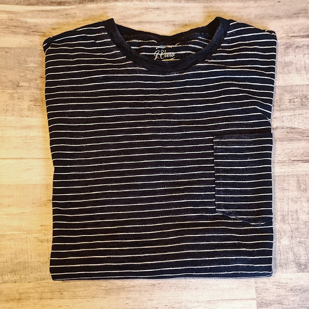 Blue striped crew neck pocket t shirt